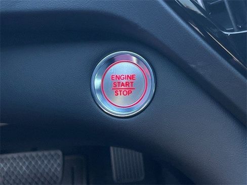 New 2026 Acura RDX SH-AWD image 23