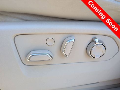 Used 2024 Cadillac Escalade ESV Sport Platinum w/ LPO, ONYX Package image 17