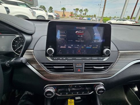 Used 2022 Nissan Altima 2.5 SL image 19