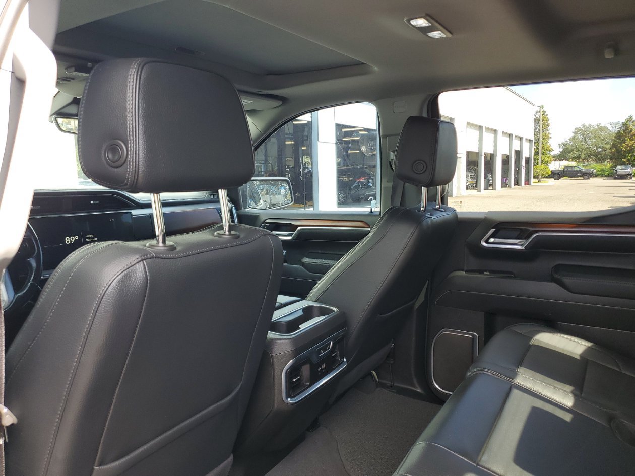 Used 2025 GMC Sierra 1500 Denali AWD/4WD image 10