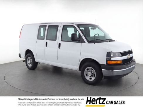 Used 2025 Chevrolet Express 3500 LT w/ LT Preferred Equipment Group RWD image 1