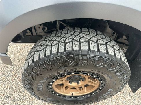 Used 2018 Ford F150 Raptor w/ Equipment Group 802A Luxury AWD/4WD image 39