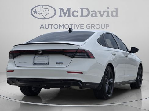 Used 2025 Honda Accord Sport image 6