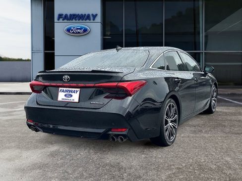 Used 2019 Toyota Avalon Touring w/ Advanced Safety Package image 6