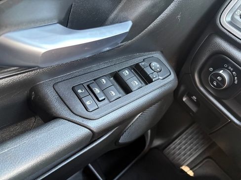 Used 2025 RAM 1500 Tradesman AWD/4WD image 15