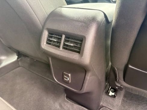 Used 2024 GMC Terrain SLE AWD/4WD image 25