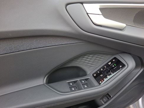 Certified 2025 Audi A5 2.0T Prestige image 12