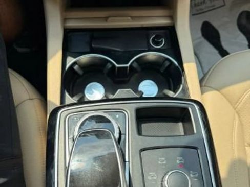 Used 2016 Mercedes-Benz GLE 350 w/ Premium Package image 19