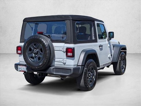 Used 2024 Jeep Wrangler Sport AWD/4WD image 5