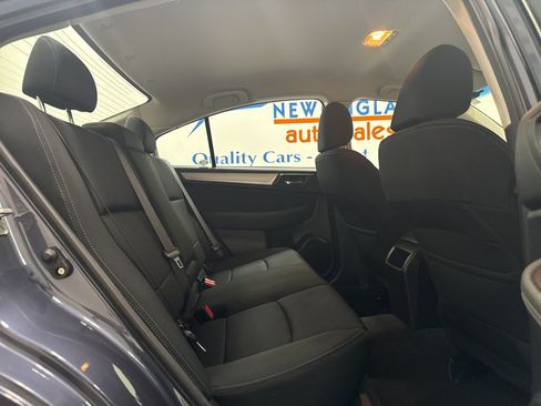 Used 2017 Subaru Legacy 2.5i Premium AWD/4WD image 15