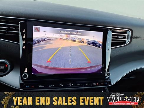 New 2025 Jeep Wagoneer Series II image 17