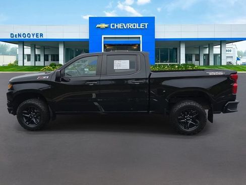 Used 2022 Chevrolet Silverado 1500 Custom Trail Boss AWD/4WD image 10
