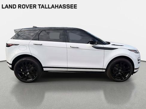 Used 2026 Land Rover Range Rover Evoque Dynamic SE AWD/4WD image 4