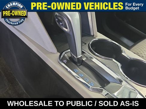 Used 2011 Chevrolet Equinox LS FWD image 16