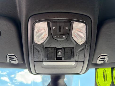 Used 2019 RAM 1500 Big Horn AWD/4WD image 24