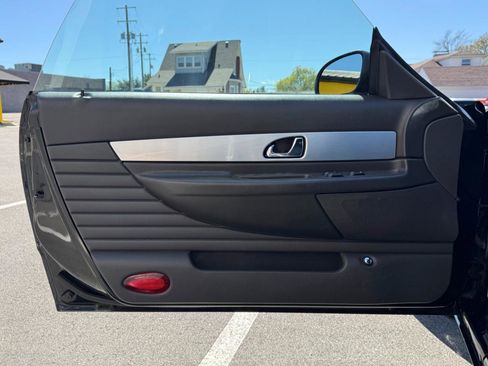 Used 2002 Ford Thunderbird RWD image 17