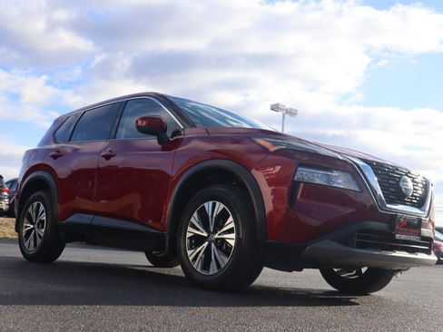 Used 2021 Nissan Rogue SV image 21