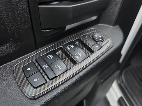 Used 2021 RAM 1500 Tradesman w/ Tradesman SXT Package image 17