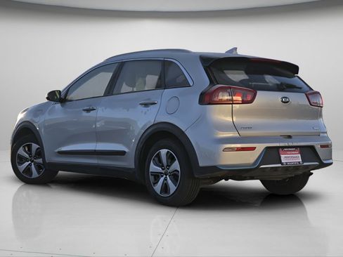 Used 2019 Kia Niro EX image 20
