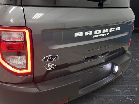 Used 2023 Ford Bronco Sport Outer Banks w/ Tech Package AWD/4WD image 39