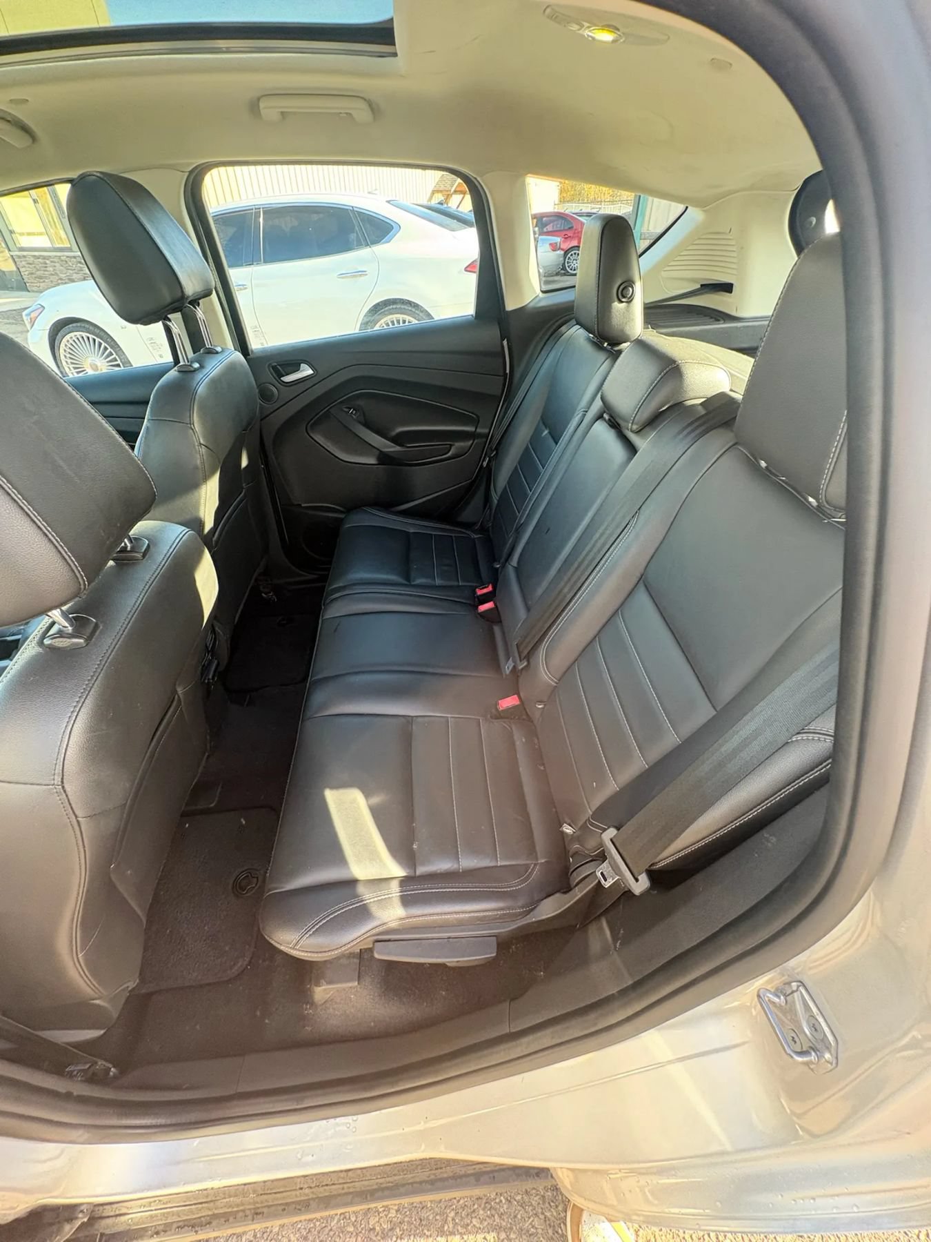Used 2016 Ford C-MAX SEL w/ Equipment Group 302A FWD image 47