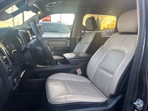 Used 2020 RAM 1500 Limited image 14