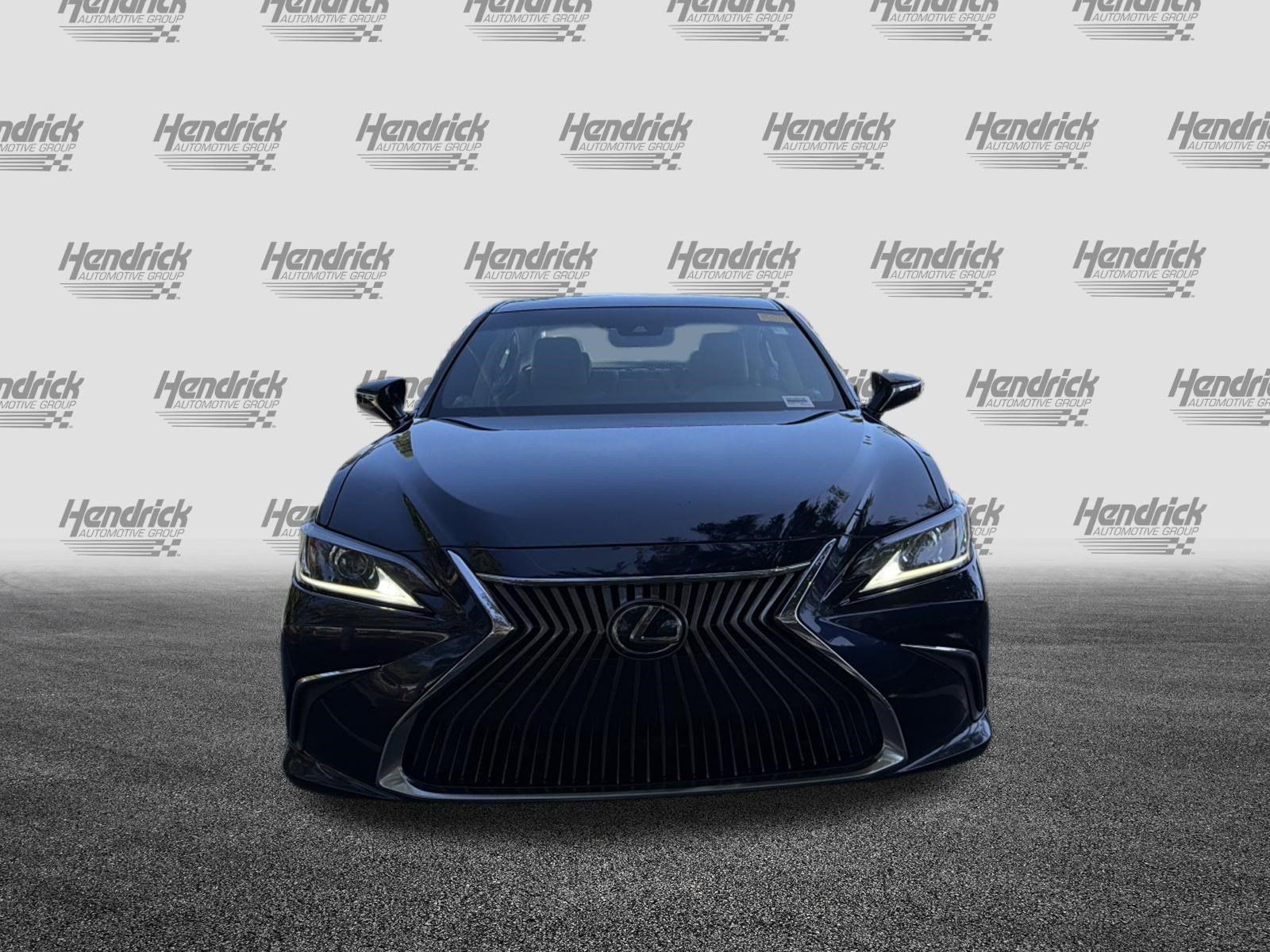 Used 2019 Lexus ES 350 w/ Premium Package FWD image 3