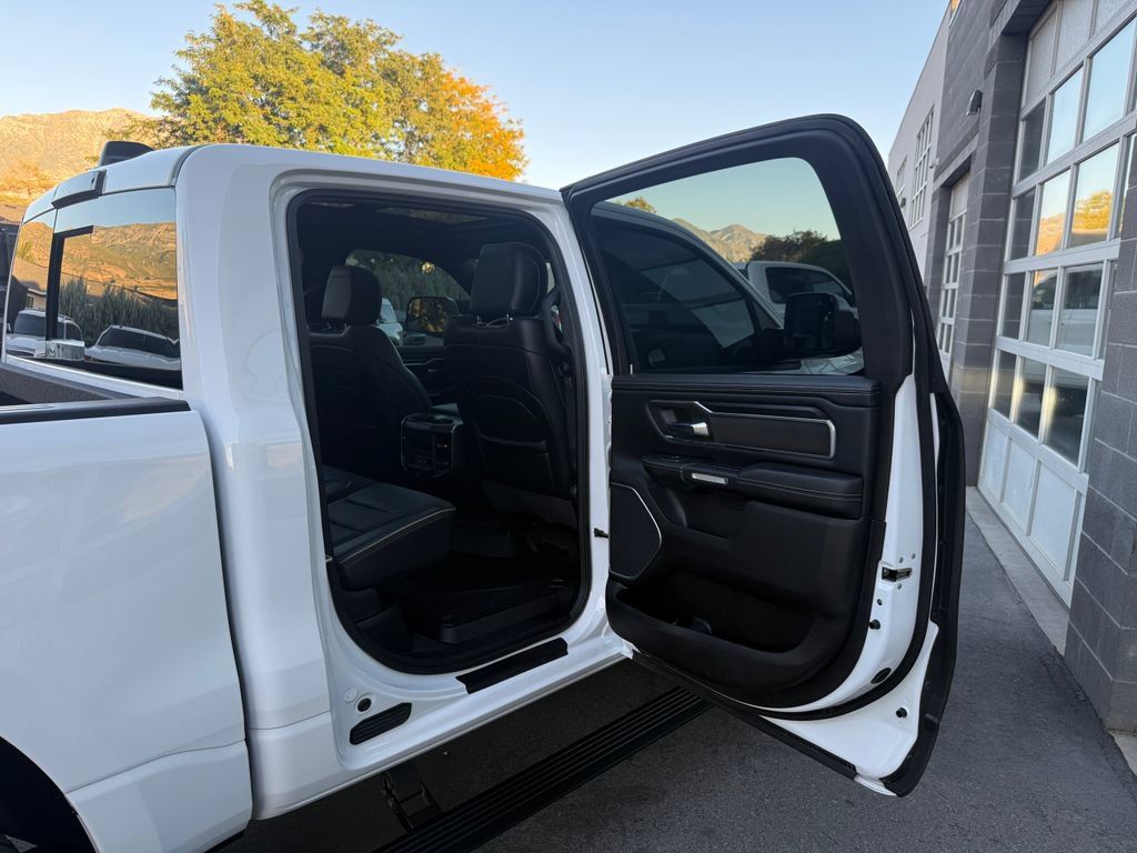 Used 2023 RAM 1500 Laramie AWD/4WD image 40