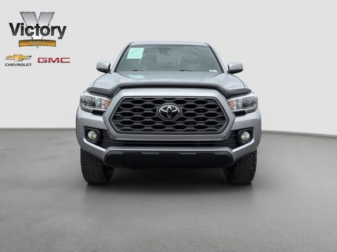 Used 2020 Toyota Tacoma TRD Off-Road AWD/4WD image 2