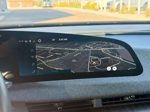 Used 2024 Lucid Air Touring AWD/4WD image 21