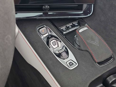 Used 2023 Chevrolet Corvette Stingray Premium Conv w/ Z51 Performance Package image 30