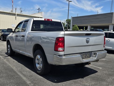Used 2017 RAM 1500 Tradesman w/ Popular Equipment Group RWD image 4