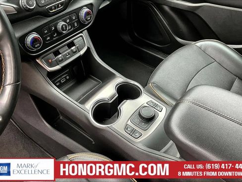Used 2023 GMC Terrain AT4 AWD/4WD image 18