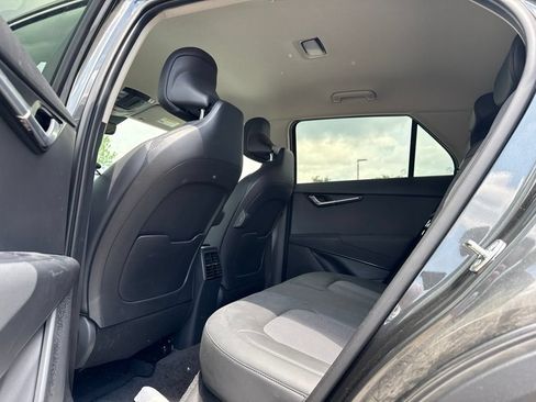 Certified 2024 Kia Niro EX FWD image 6