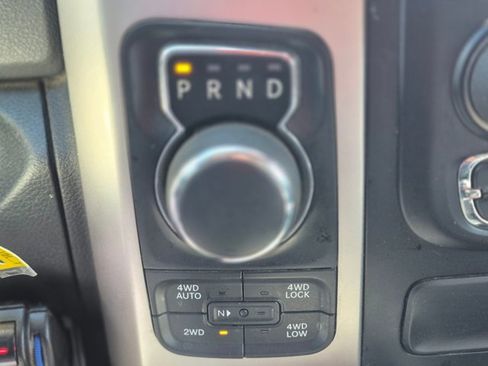 Used 2017 RAM 1500 Lone Star AWD/4WD image 13