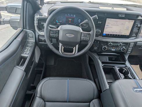 New 2026 Ford F350 Platinum w/ Tremor Off-Road Package AWD/4WD image 7