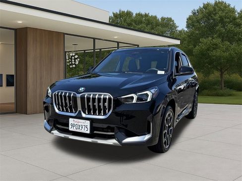 Used 2025 BMW X1 xDrive28i w/ Convenience Package image 2