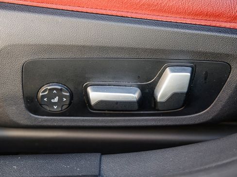 Used 2022 BMW i4 eDrive40 image 22