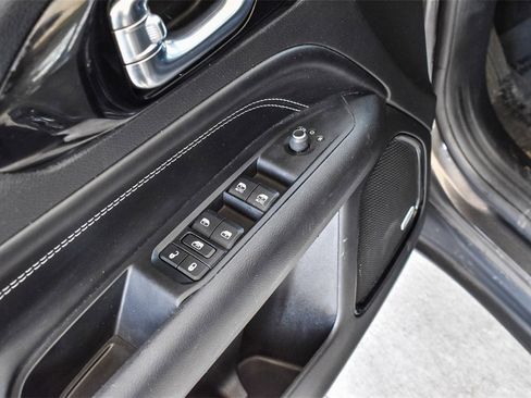 Used 2022 Jeep Compass Altitude w/ Sun and Sound Group image 20