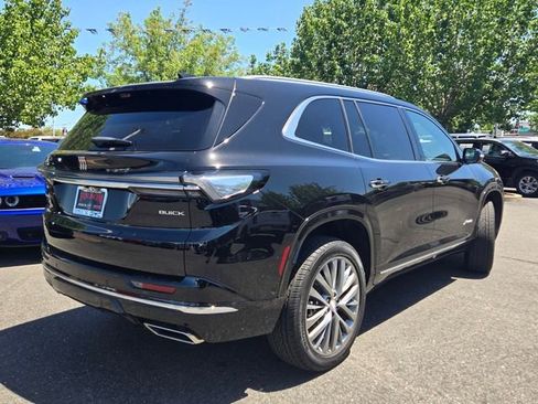 New 2026 Buick Enclave Avenir w/ Super Cruise Package FWD image 4