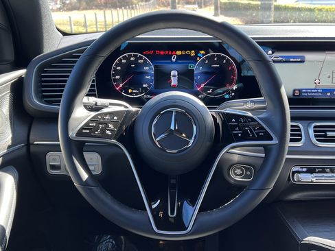 Certified 2026 Mercedes-Benz GLE 450 4MATIC image 18