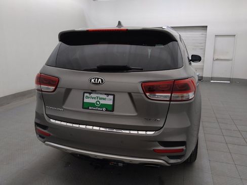 Used 2017 Kia Sorento SX AWD/4WD image 7