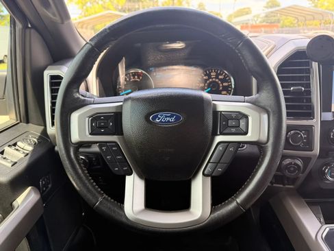 Used 2018 Ford F150 Lariat AWD/4WD image 22