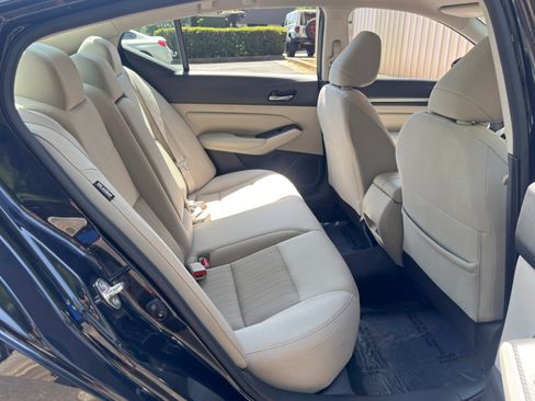 Used 2022 Nissan Altima 2.5 SV FWD image 33