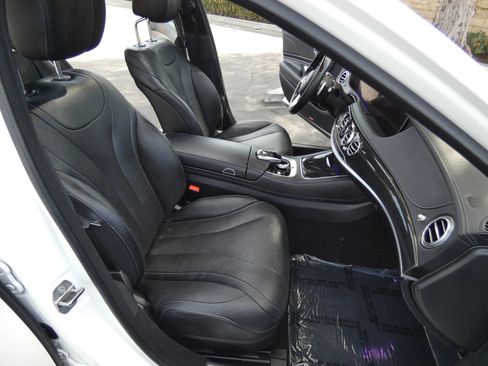 Used 2019 Mercedes-Benz S 450 Sedan image 28