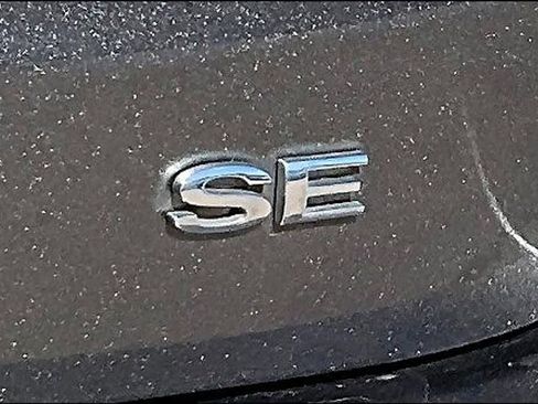 Used 2018 Ford Focus SE image 10