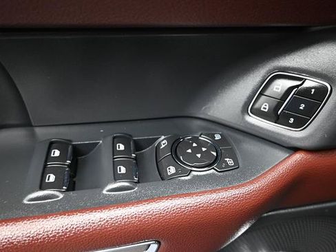 Certified 2024 Ford Expedition Limited RWD image 6