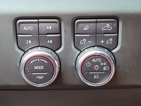 Certified 2023 GMC Sierra 1500 Denali w/ Denali Reserve Package AWD/4WD image 17