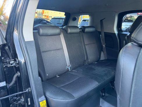 Used 2008 Toyota FJ Cruiser 4WD image 30