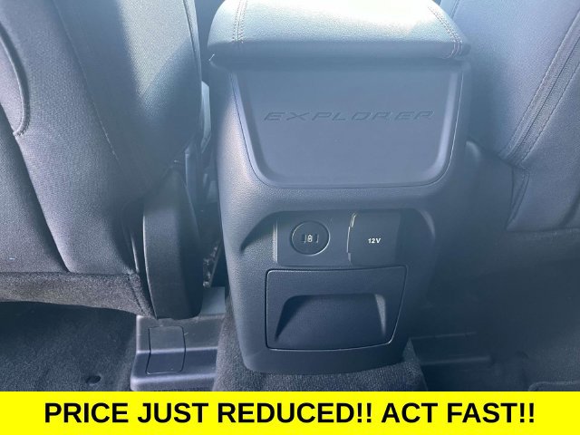 Certified 2026 Ford Explorer Active AWD/4WD image 15